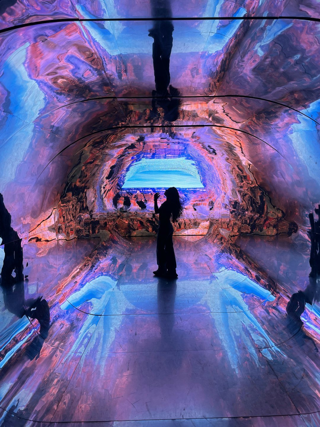 photo-1768692508167-bc60a243b386 Eventos em 2026: Liderando a Vanguarda da Experiência Imersiva e Personalizada